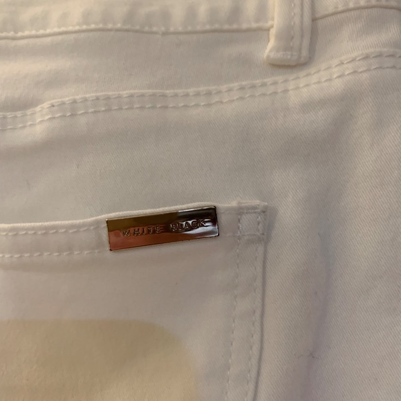 White House Black Market White The Jegging Crop Pants sz 4 - Picture 4 of 7